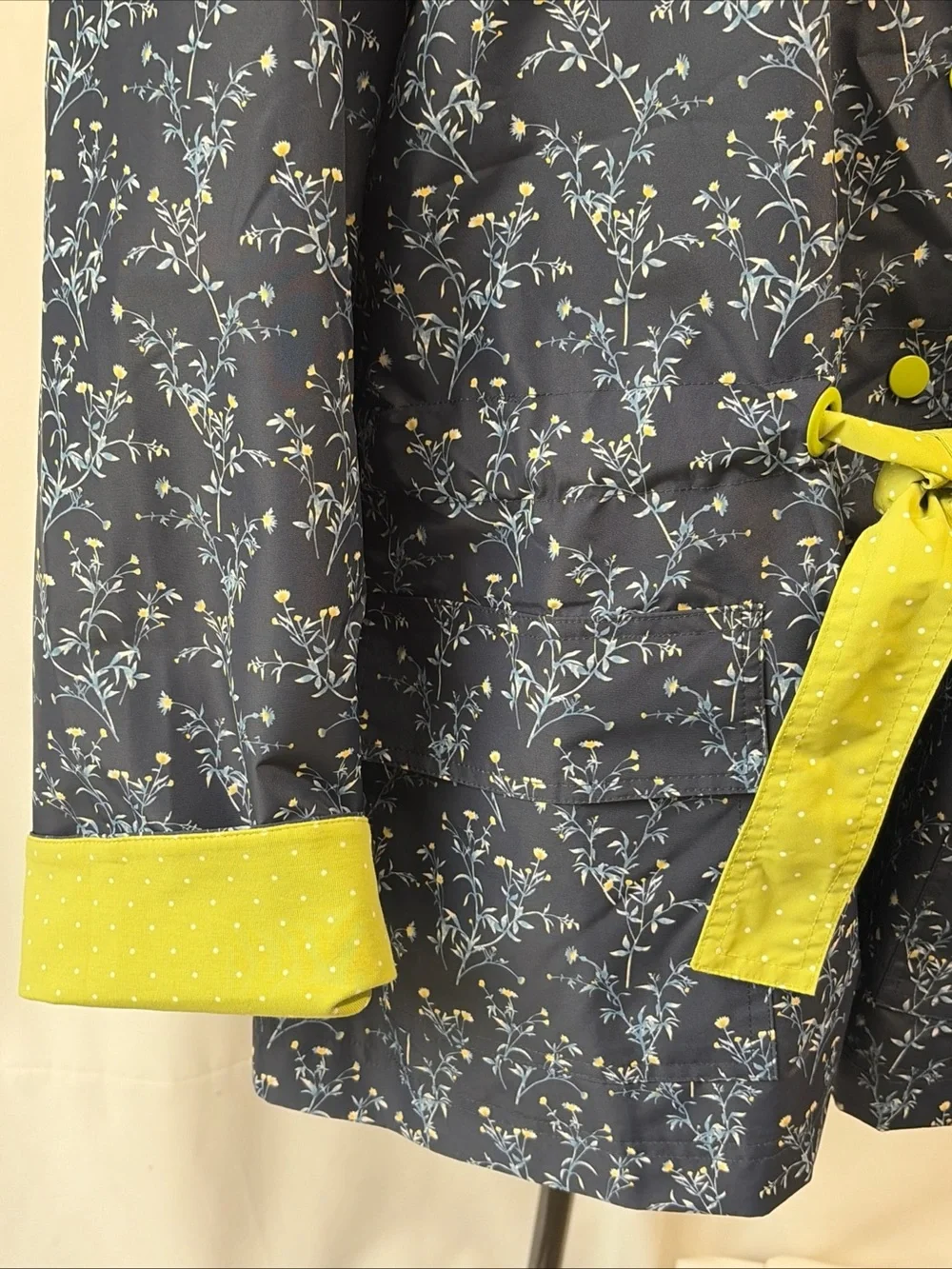 Matilda Jane Raincoat Jacket Womens XXL Brighten the Day Floral Dot Contrast